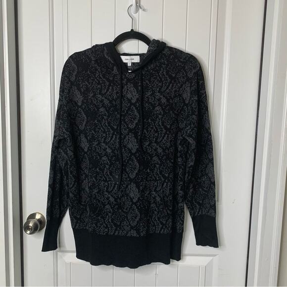 Evereve John‎ Jenn dylan python hooded pullover sweater jacket - Picture 2 of 7